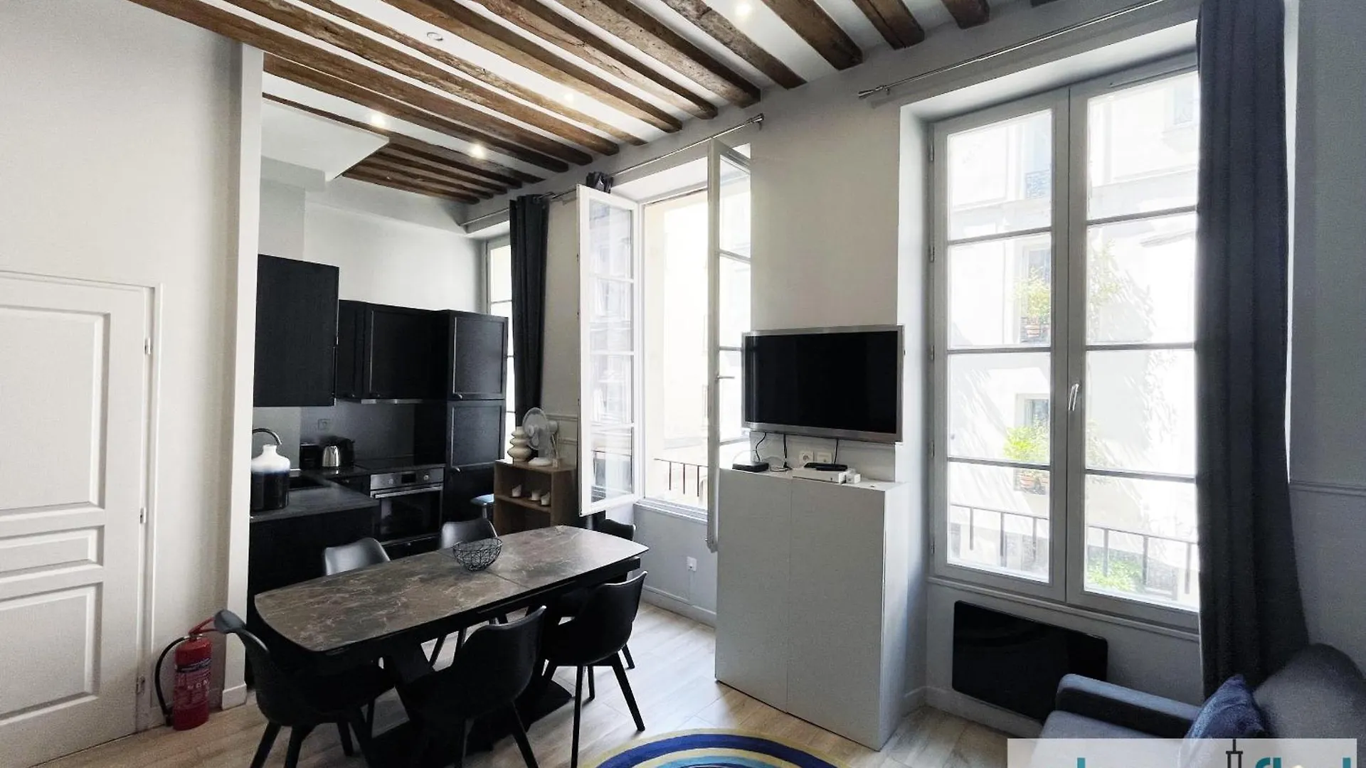 44 - Pretty 2 Bdr Flat In Paris Apartment 0*,  France